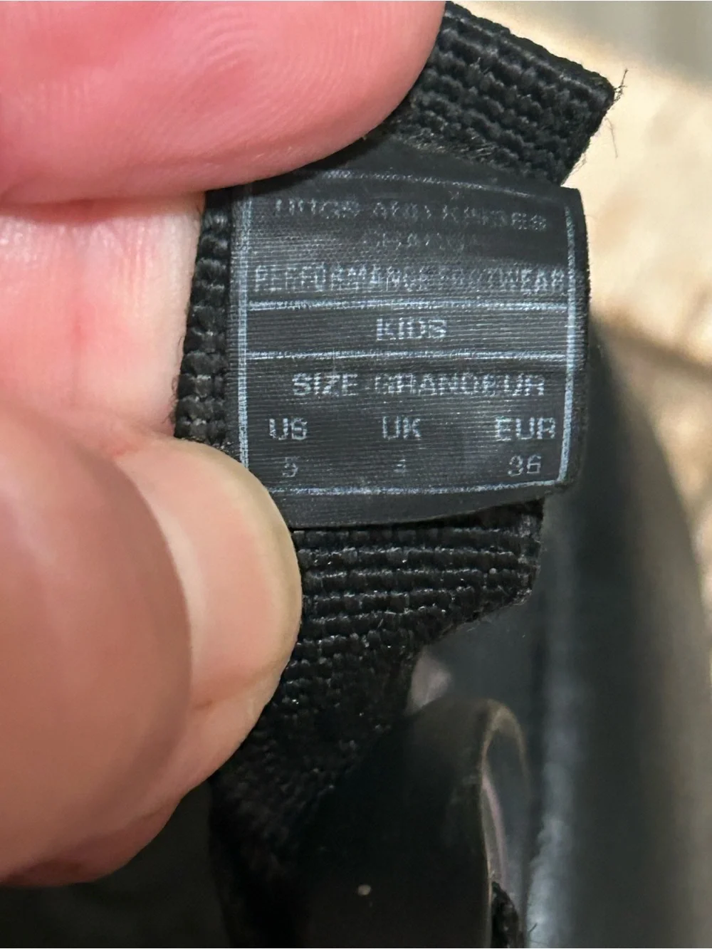 Chaco youth kids size 5